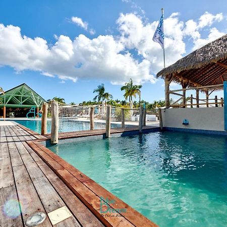 Manbana 333 Hotel Folle Anse Exterior photo